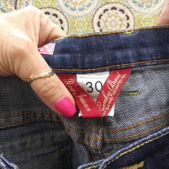 2076 Jeaniemade Size 30 Lucky Brand Bell-Bottoms - Picture 5 of 6